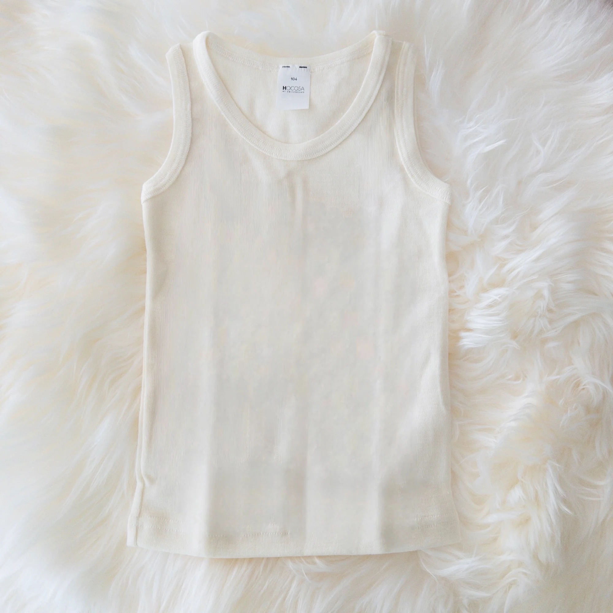 Hocosa-child-sleeveless-shirt